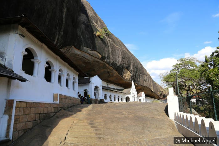 Dambulla - Royal Cave Temple