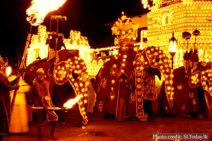 Kandy Perahera Sri Lanka