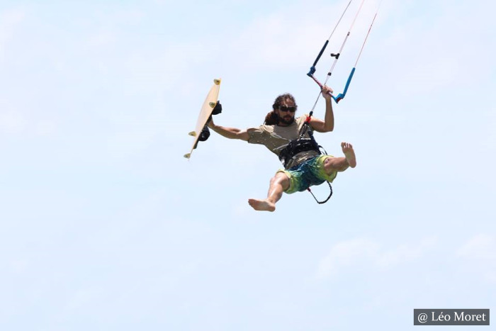 Kitesurfing Sri Lanka