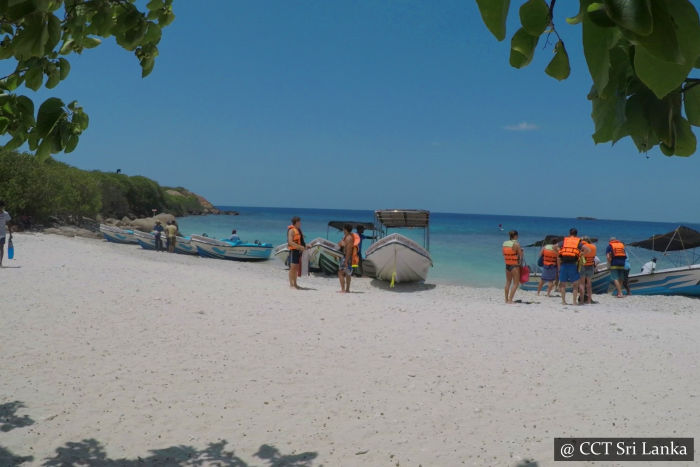 Snorkelling in Pigeon Island